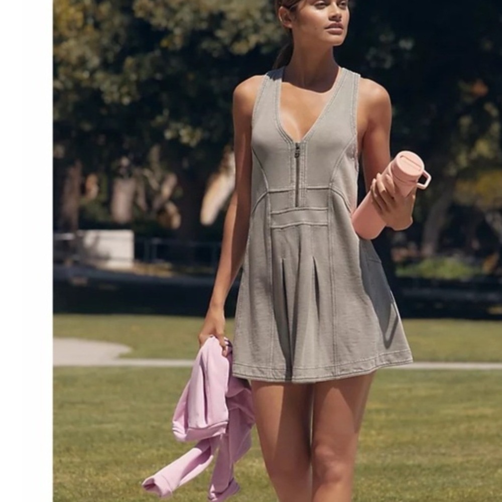 Anthropologie Daily Practice Sage Green Half Zip Pleated Mini Dress Size XL